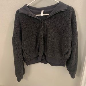 Fabletics Sherpa sweatshirt, size medium